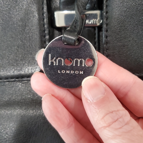 Knomo London Elegant Black Leather Handbag - Picture 2 of 11